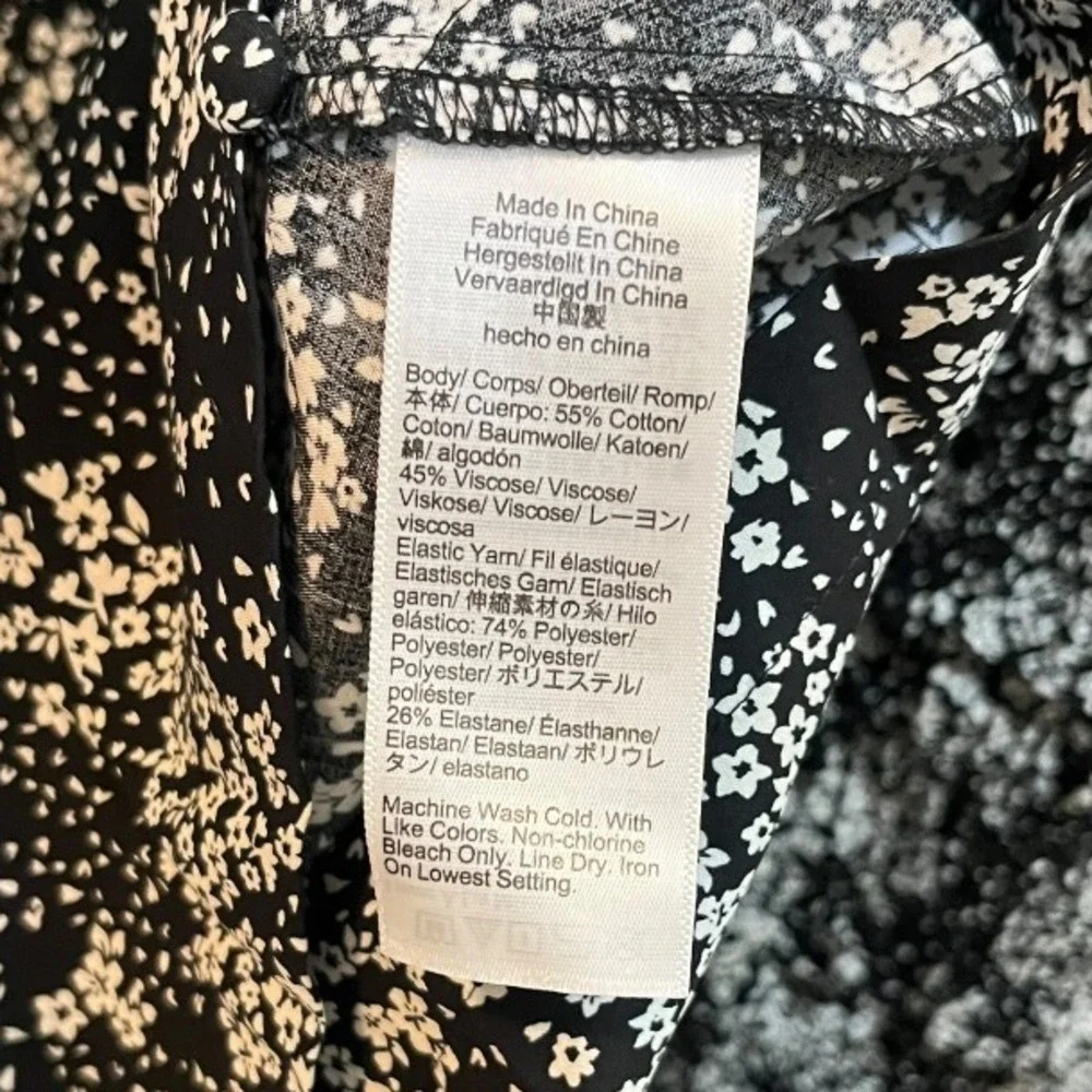 Madewell Smocked Crewneck Mini Dress in Floral Black White Size 14 NWT NU575 - Picture 9 of 10